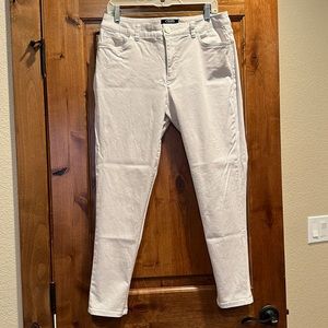 Light pink and white tweed ankle pants!